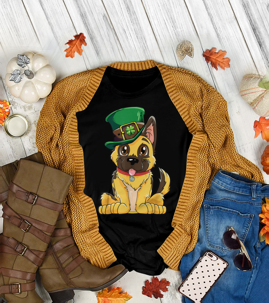 German Shepherd in Leprechaun Hat St Patricks Day Dog T-Shirt