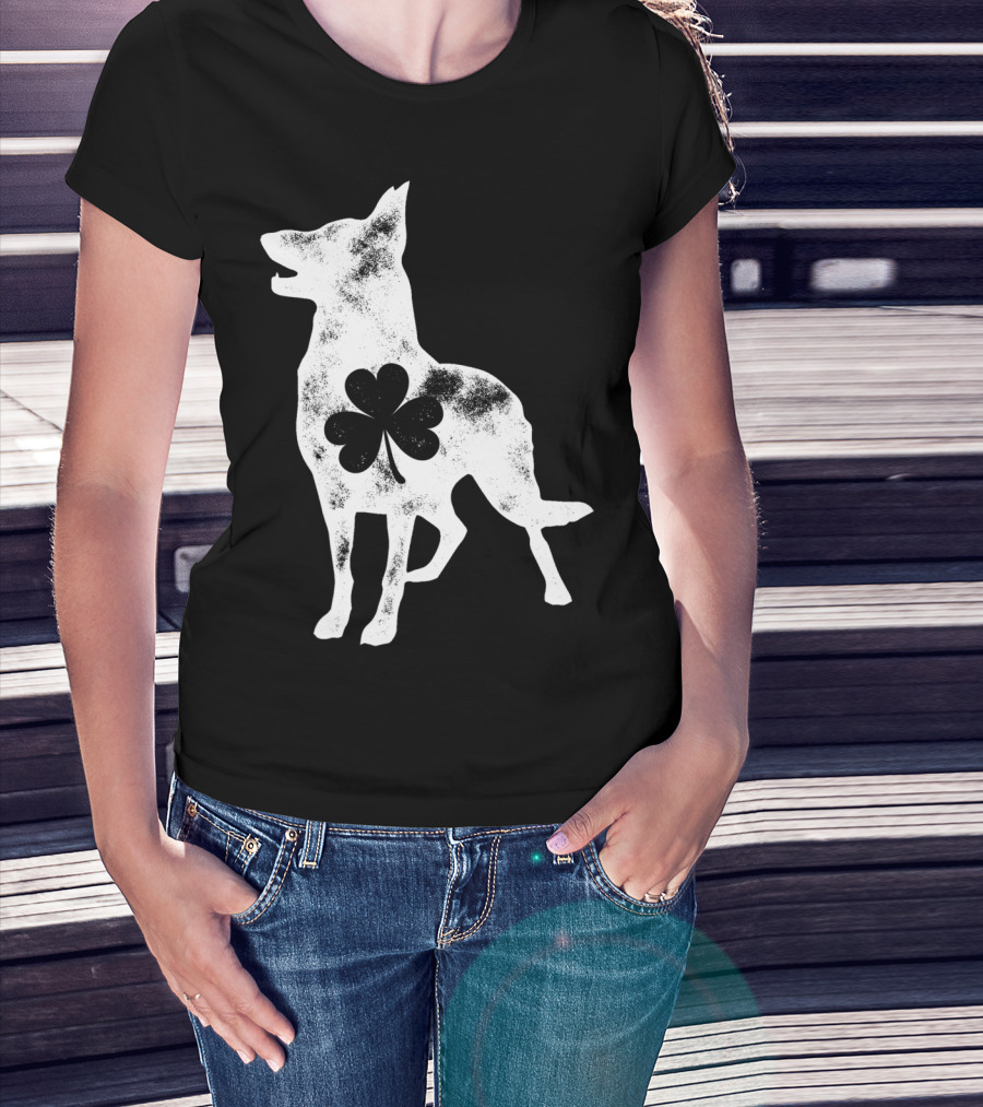 German Shepherd Dog With Shamrock St Patricks Day Men T-Shirt