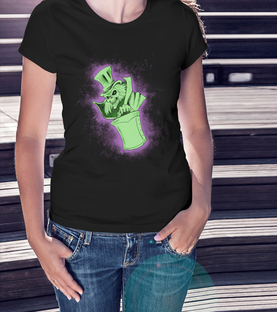 Hatbox Ghost Spooky Green Glow T-Shirt