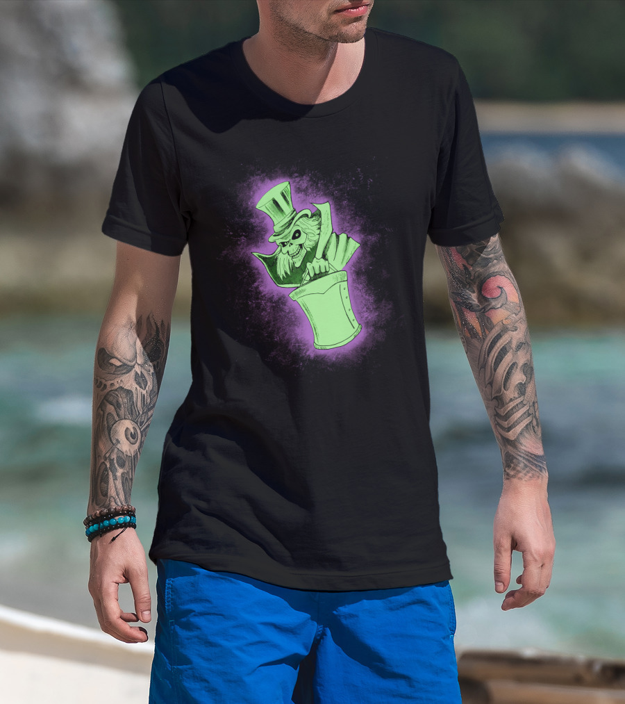 Hatbox Ghost Spooky Green Glow T-Shirt