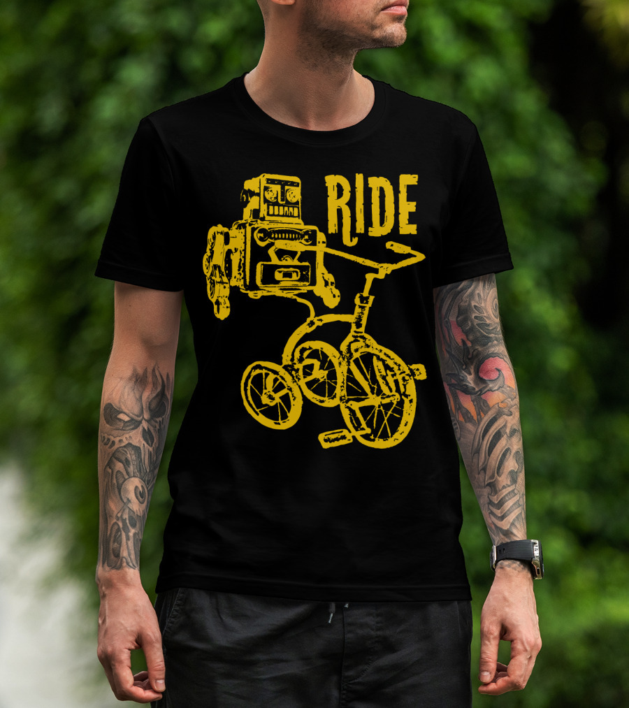 I Want To Ride My Tricycle Robot On Trike Vintage Style RIDE T-Shirt