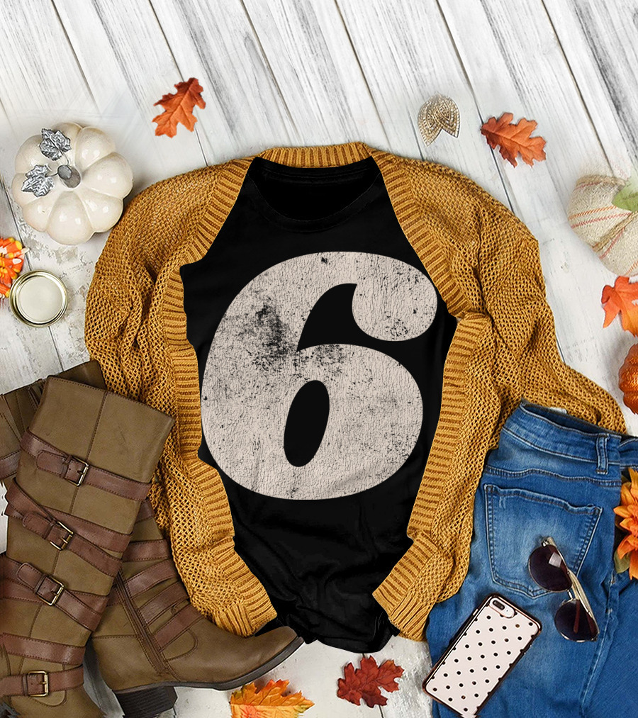 Vintagestyle Number 6 Distressed Retro Look T-Shirt