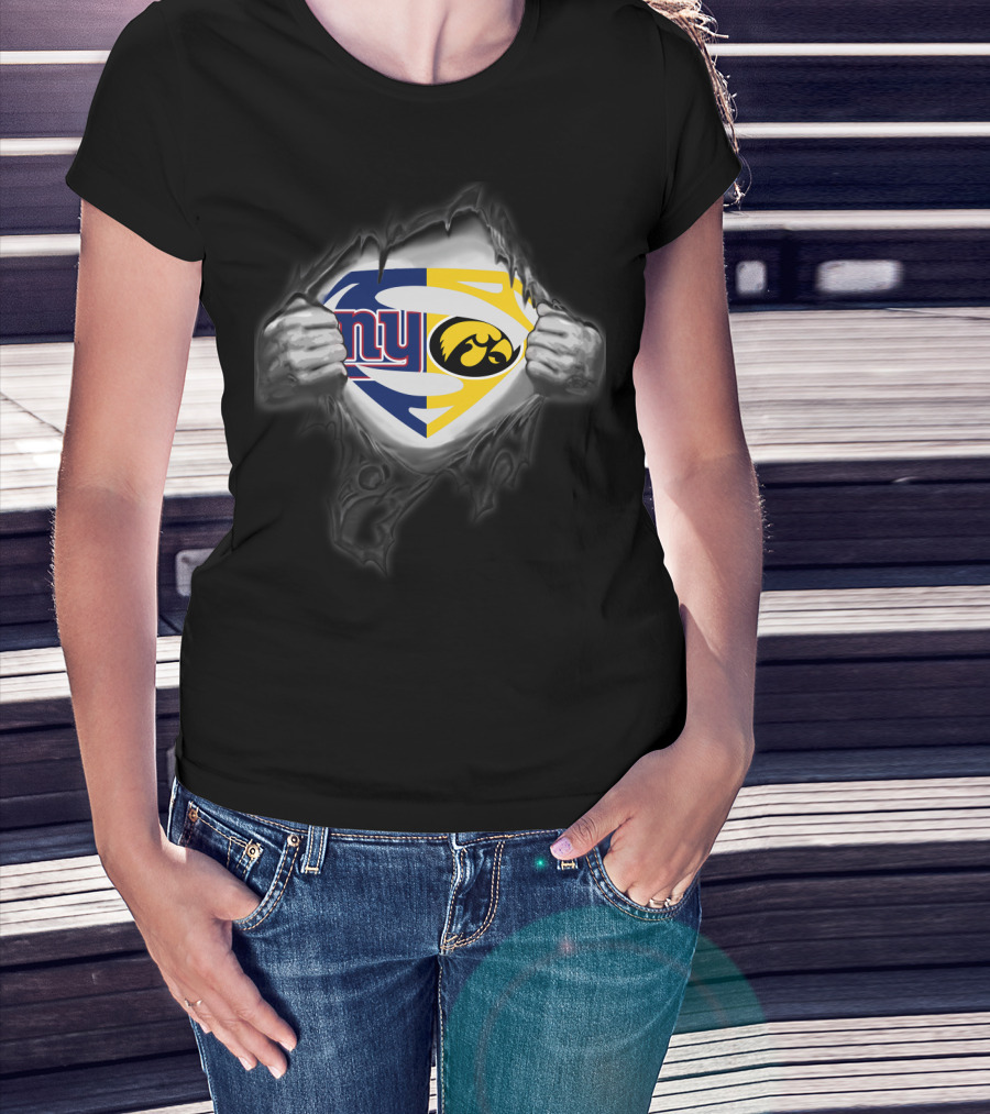 New York Giants Iowa Hawkeyes Superman Logo Tear T-Shirt