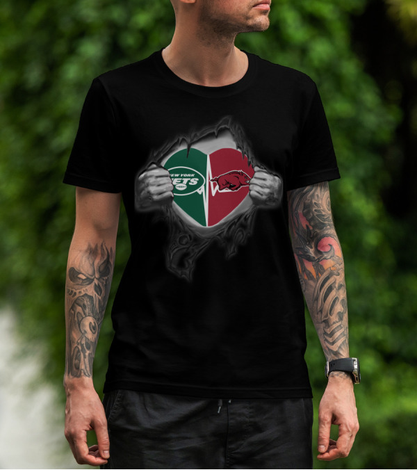 New York Jets Arkansas Razorbacks Heart Torn Reveal T-Shirt