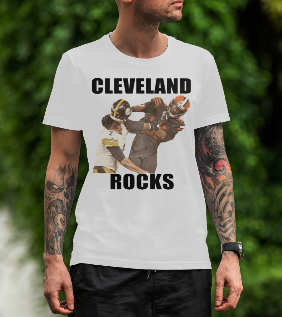 Cleveland Rocks Rudolph Started It Football Rivalry Clash T-Shirt