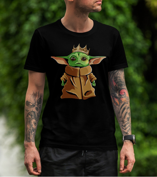 The Mandalorian Baby Yoda King Wearing Crown T-Shirt