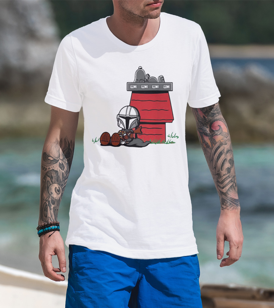 The Mandalorian And Snoopy House Crossover T-Shirt