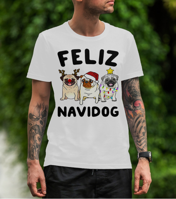 Feliz Navidog Pugs Christmas Reindeer Santa Lights T-Shirt