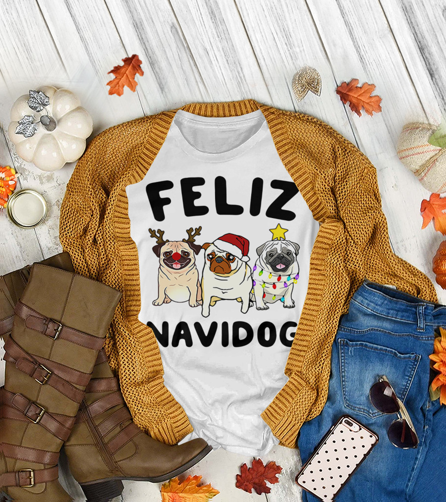 Feliz Navidog Pugs Christmas Reindeer Santa Lights T-Shirt