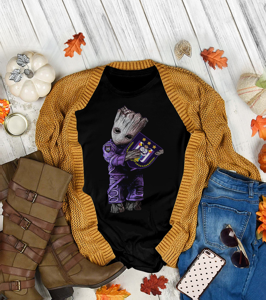 Baby Groot Hugging R.S.C. Anderlecht Emblem T-Shirt