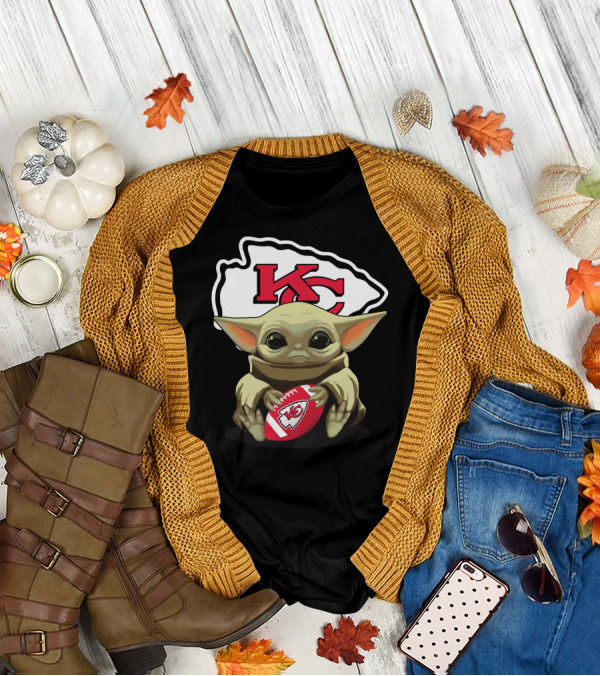 Baby Yoda KC Chiefs Football Fan T-Shirt