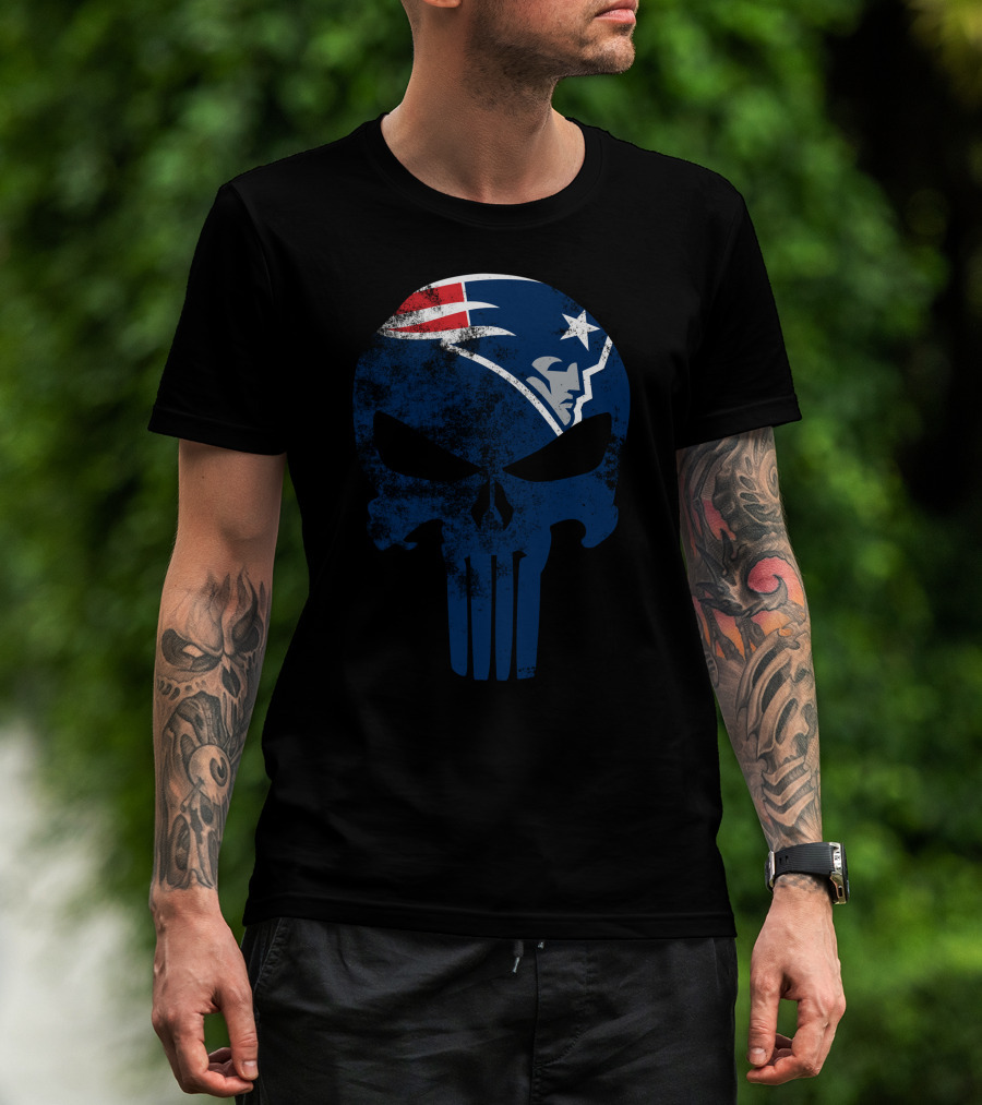 New England Patriots Skull Punisher Logo Fusion T-Shirt