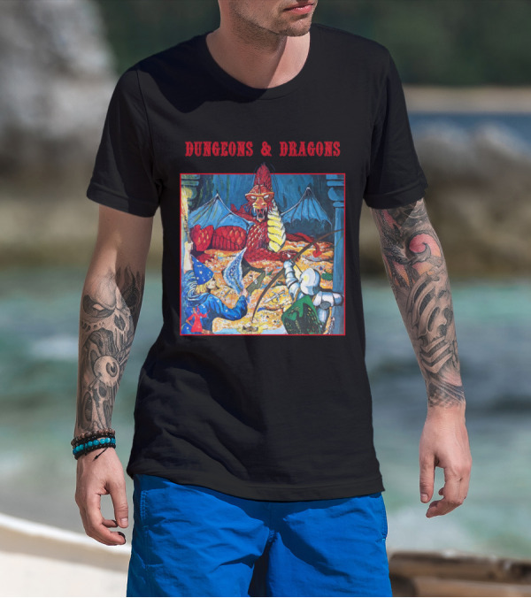 DUNGEONS And DRAGONS BASIC SET VINTAGE ILLUSTRATION ADVENTURE T-Shirt