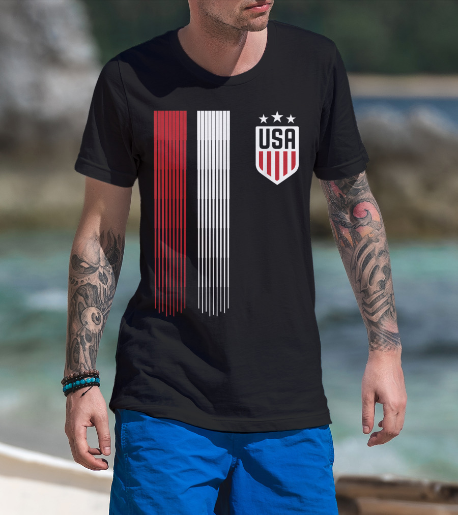 USA Soccer Womens Three Stars Red White Stripes Crest T-Shirt