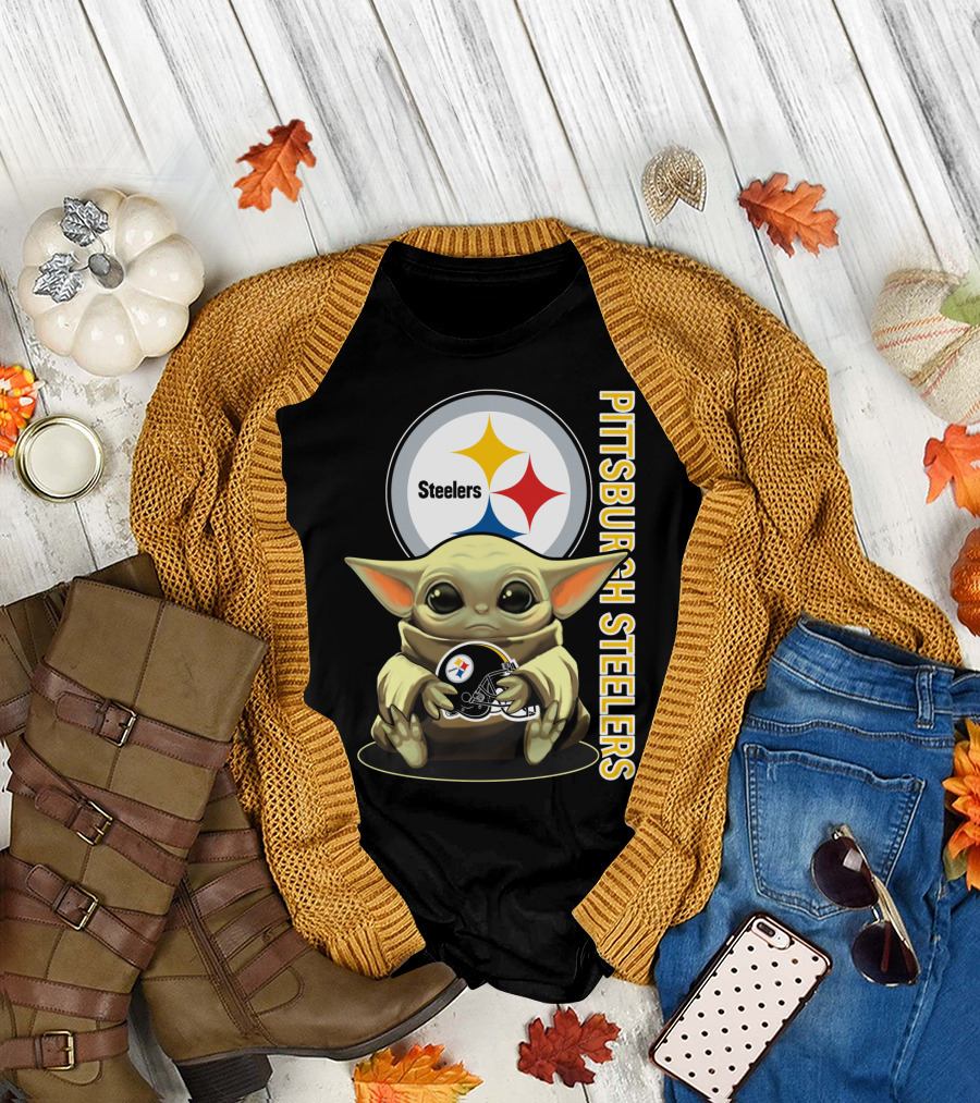 Pittsburgh Steelers Baby Yoda with Helmet T-Shirt