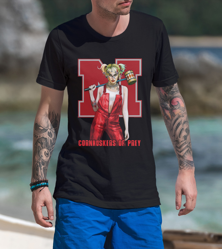 Cornhuskers Of Prey N Logo With Character Mallet T-Shirt