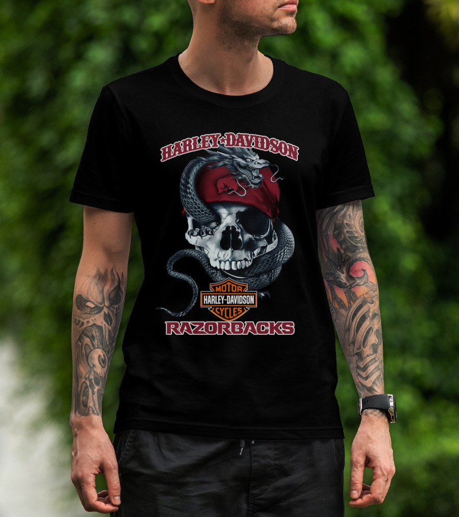 Harley Davidson Motor Cycles Razorbacks Skull And Snake T-Shirt