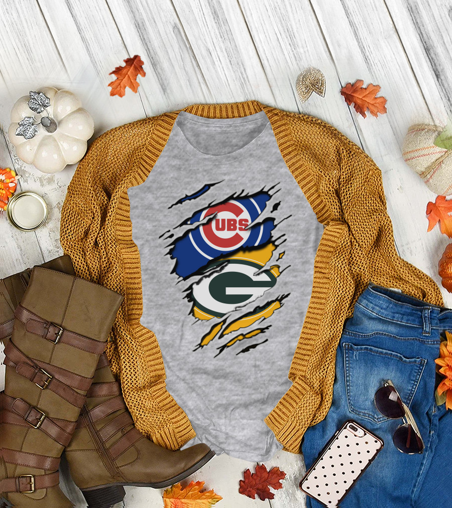 Cubs Packers Torn Logo Crossover T-Shirt