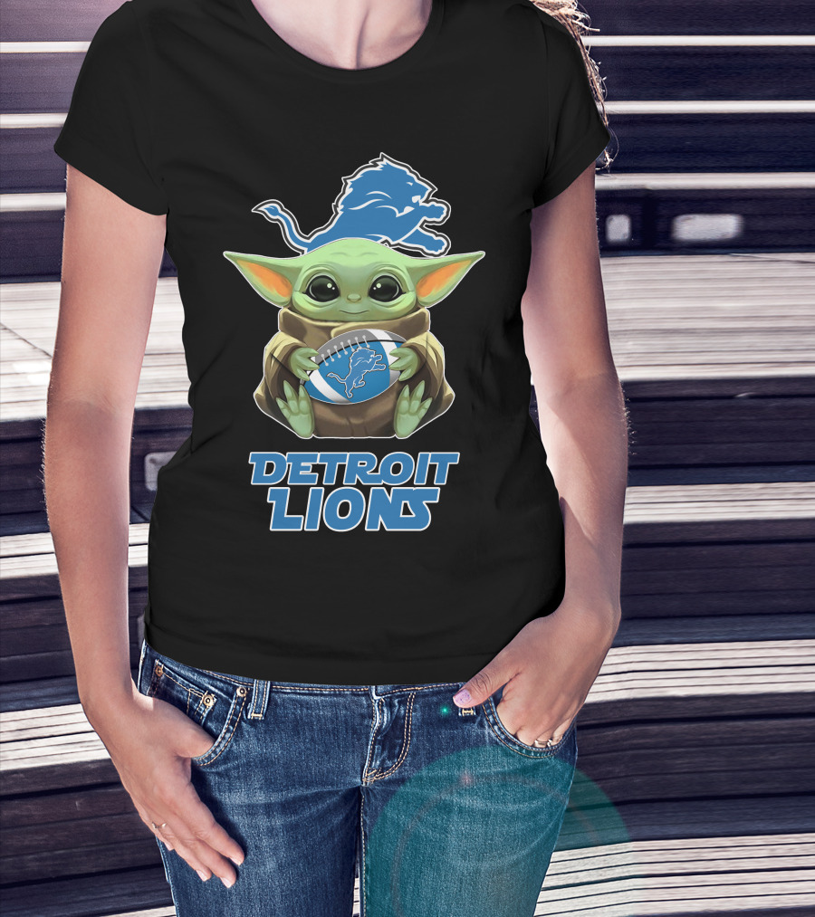 Detroit Lions Baby Yoda Football Fanart T-Shirt