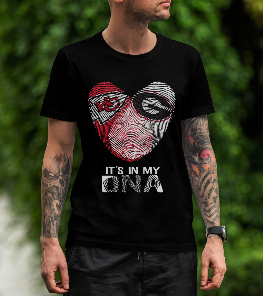 Chiefs Bulldogs It's In My Dna Heart Fingerprint T-Shirt