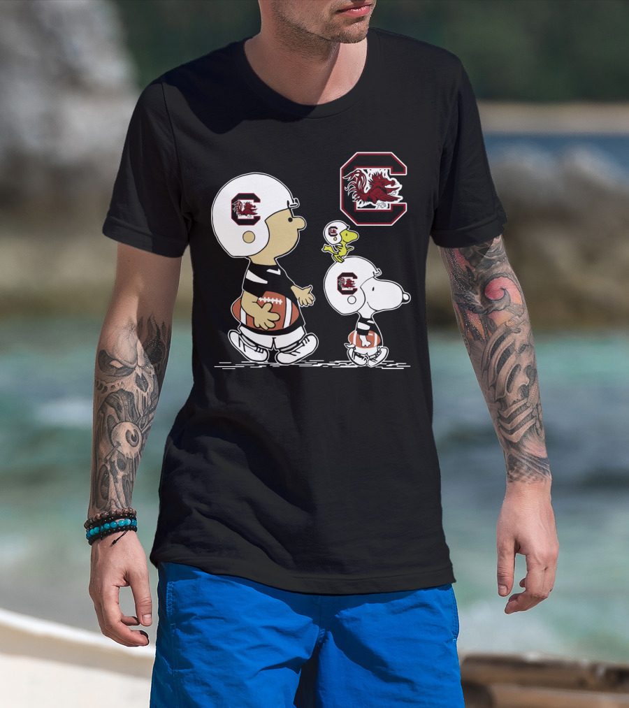 South Carolina Gamecocks Snoopy And Friends Football Helmets T-Shirt