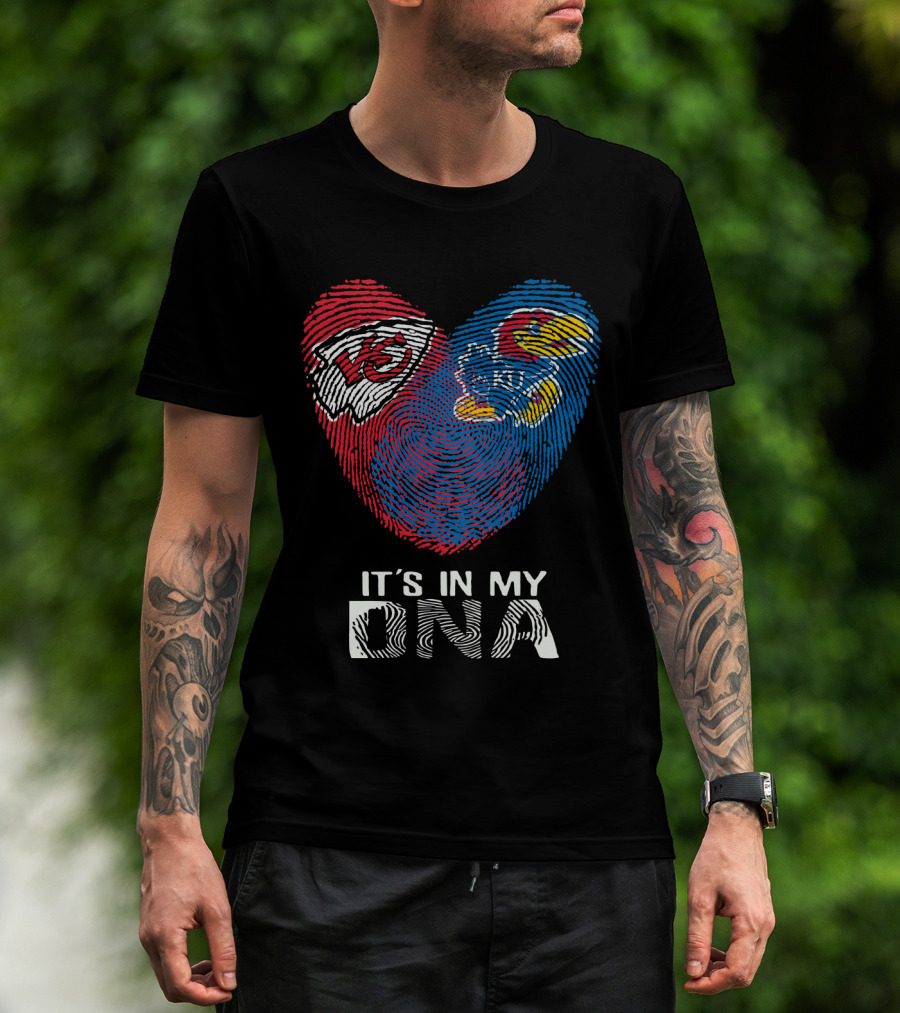 Kansas City Chiefs Kansas Jayhawks Heart It's In My Dna Fingerprint T-Shirt