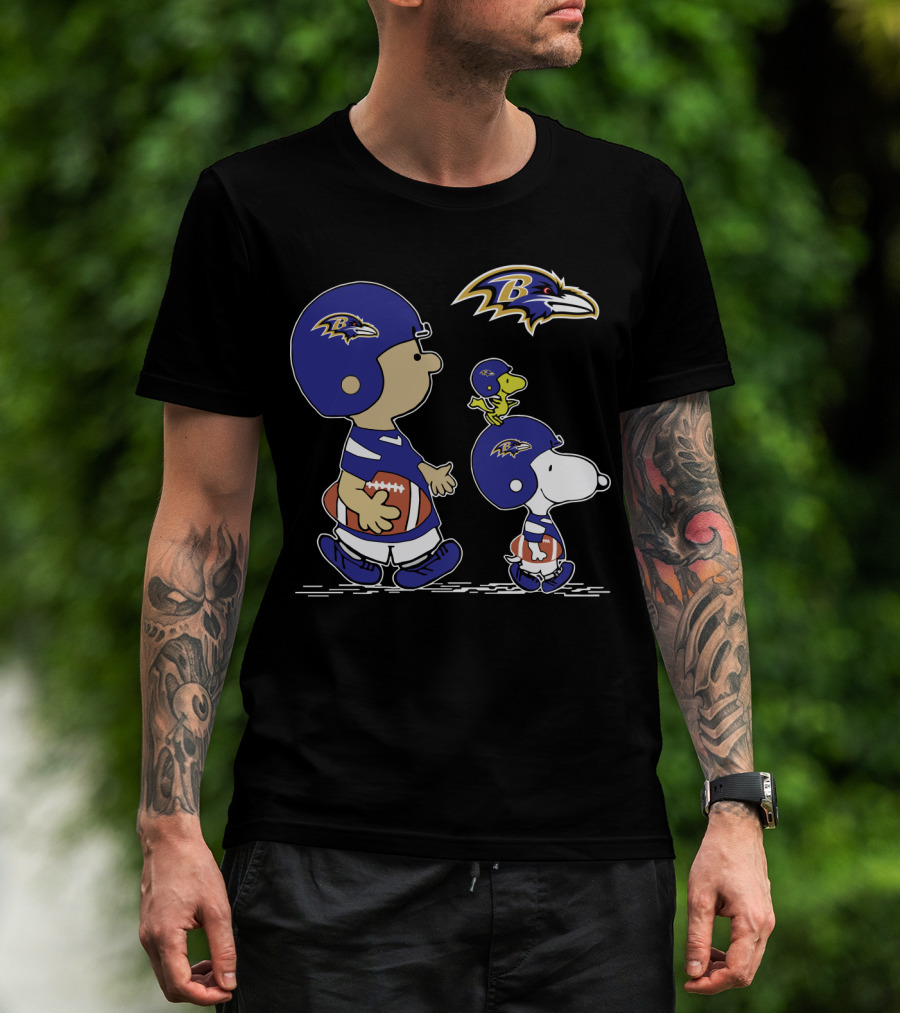Baltimore Ravens Peanuts Snoopy Woodstock Football Team T-Shirt