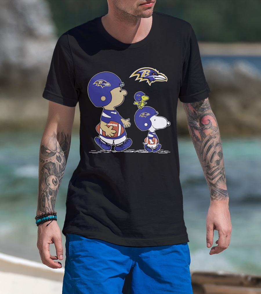 Baltimore Ravens Peanuts Snoopy Woodstock Football Team T-Shirt