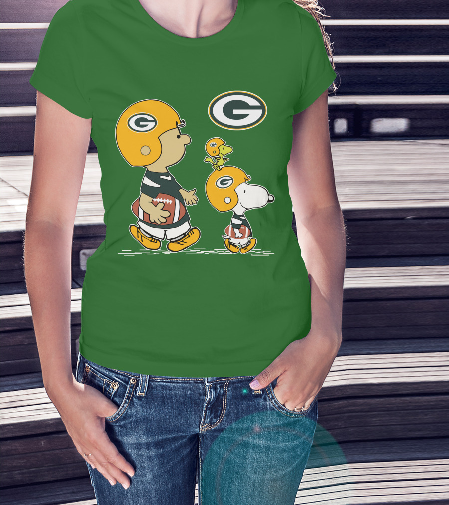 Packers Charlie Brown Snoopy Woodstock Football Helmet T-Shirt