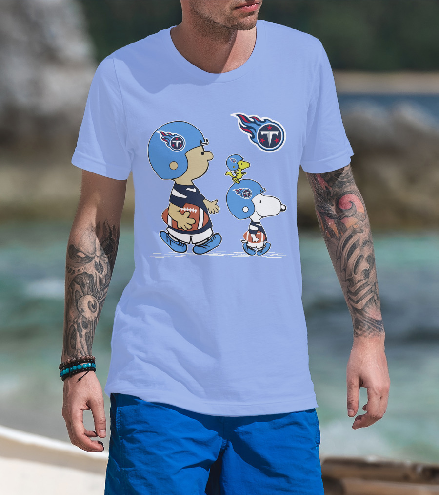 Titans Football Snoopy And Friends Helmet Walk T-Shirt