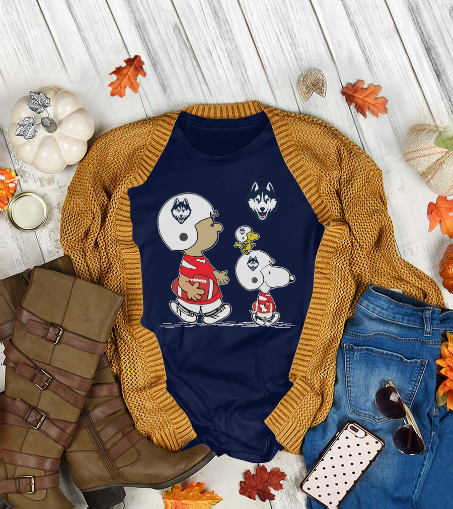 Connecticut Huskies Football Snoopy Woodstock Peanuts T-Shirt
