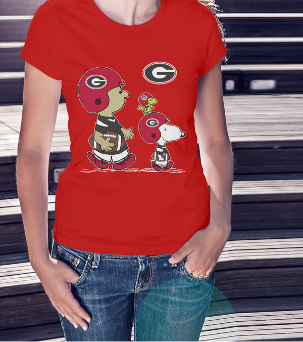 Georgia Bulldogs Snoopy And Woodstock Football Helmets T-Shirt