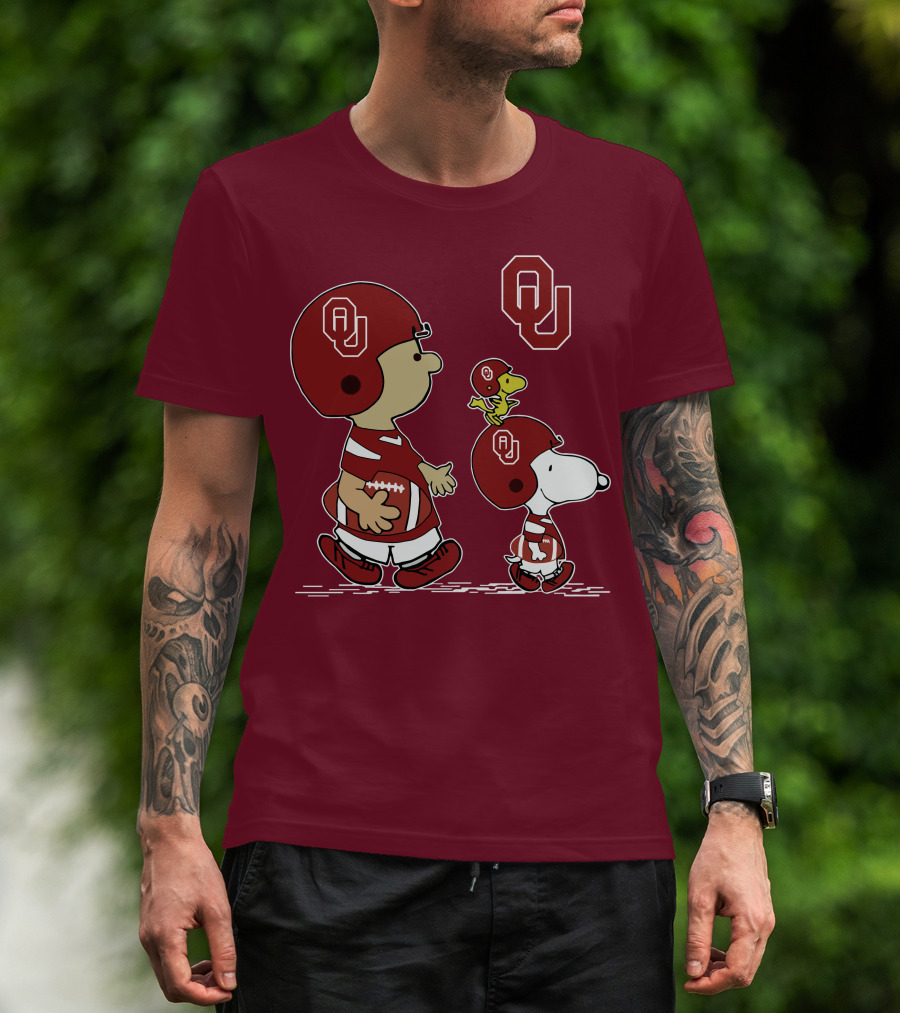 Oklahoma Sooners Snoopy Woodstock Football Ou Team Spirit Peanuts Characters T-Shirt