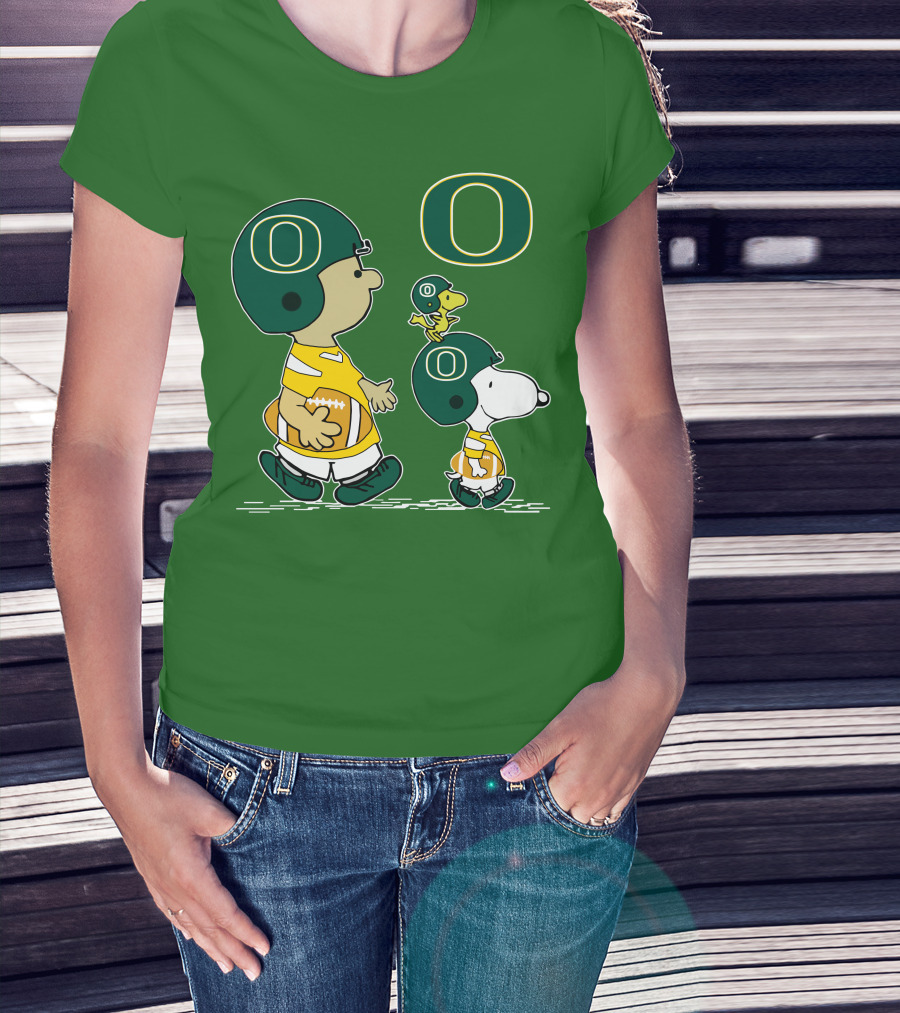 Oregon Ducks Snoopy Charlie Brown Woodstock Football Helmet Peanuts T-Shirt