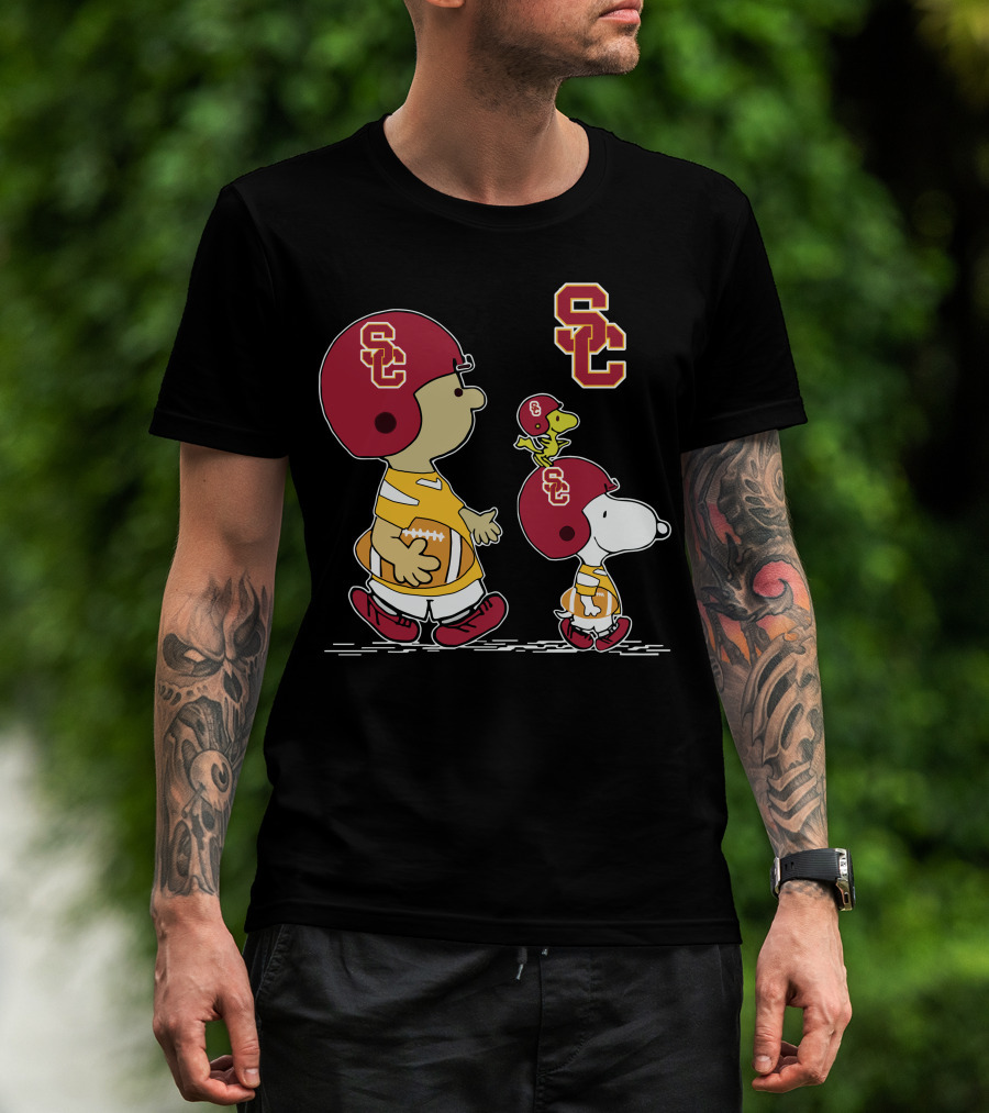 Usc Trojans Snoopy Football Woodstock Peanuts Characters T-Shirt