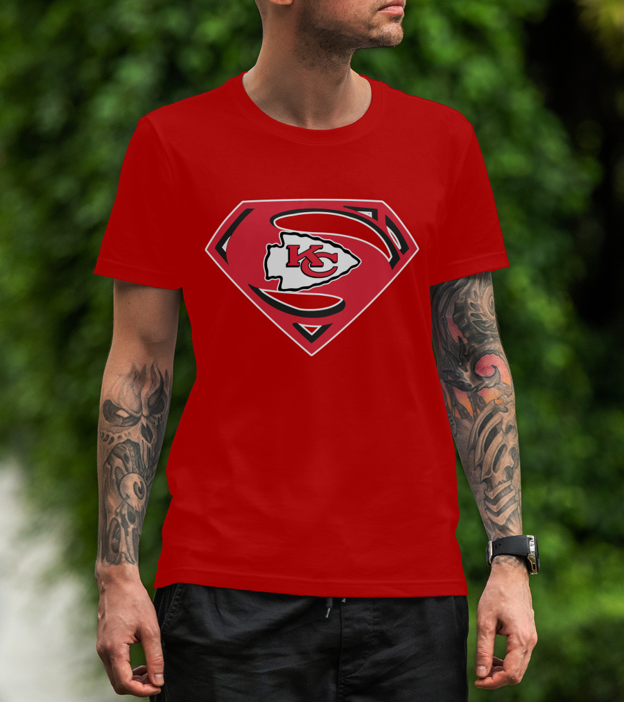 Kansas City Chiefs Superman Logo Badge T-Shirt