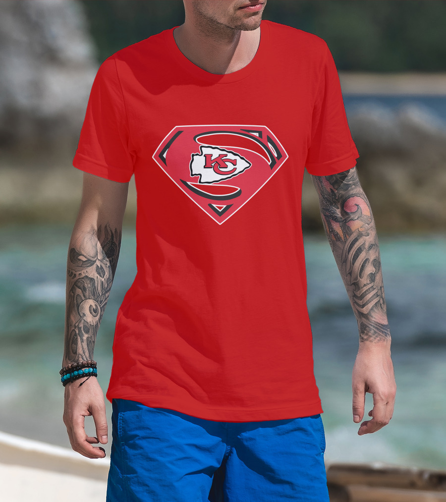 Kansas City Chiefs Superman Logo Badge T-Shirt