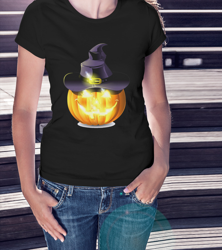 Halloween Pumpkin With Witch Hat And Glowing Smile T-Shirt