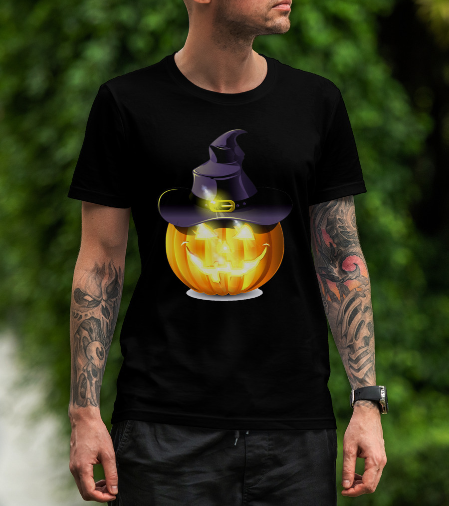Halloween Pumpkin With Witch Hat And Glowing Smile T-Shirt
