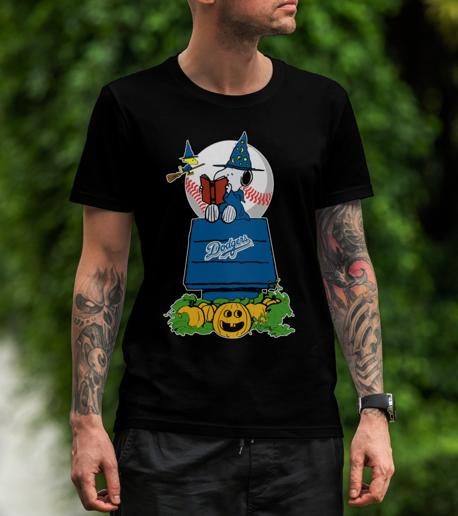 Halloween Dodgers Snoopy Wizard With Woodstock And Pumpkins T-Shirt