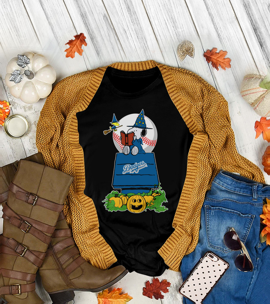 Halloween Dodgers Snoopy Wizard With Woodstock And Pumpkins T-Shirt