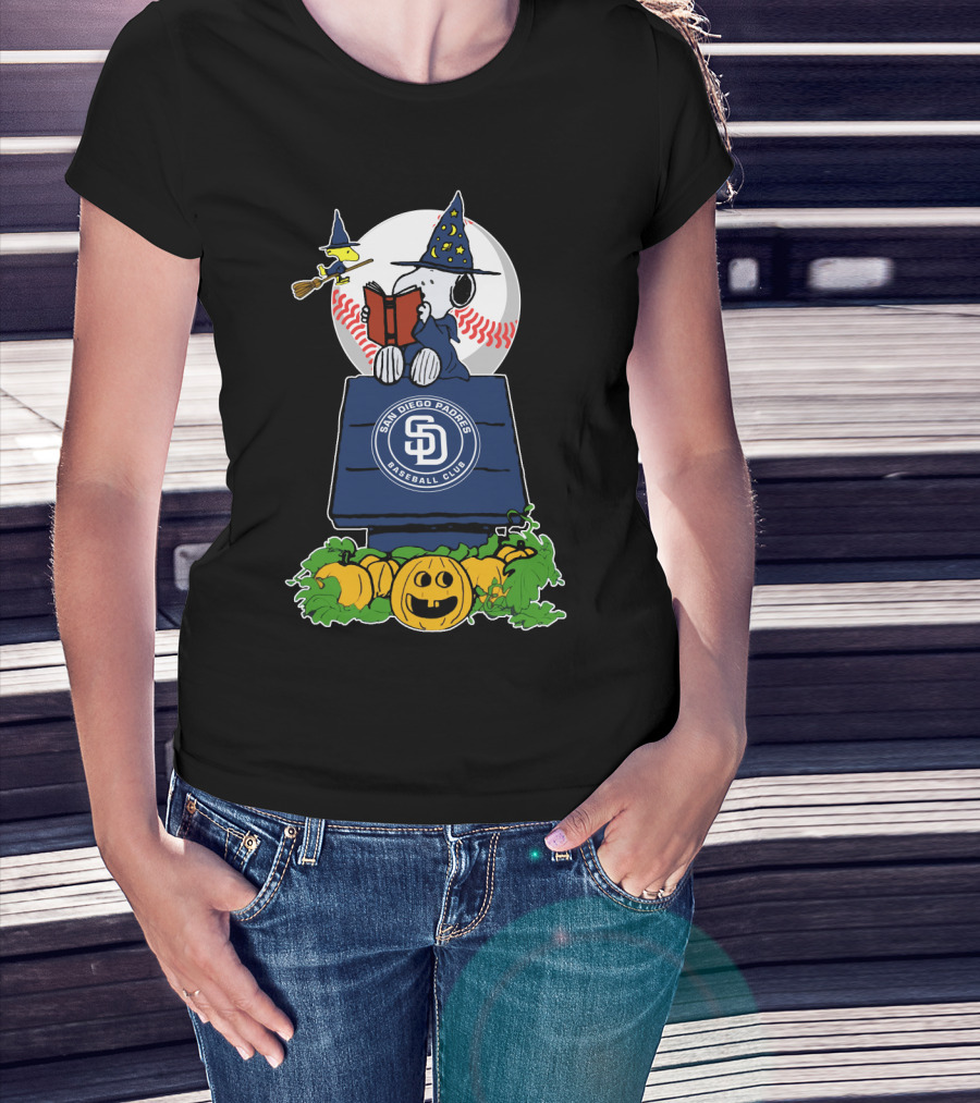 San Diego Padres Halloween Peanuts Characters Baseball Scene T-Shirt