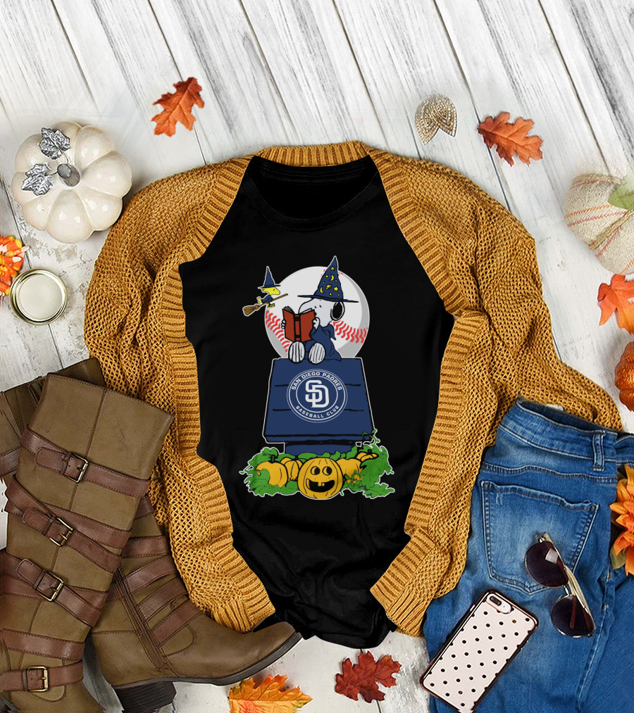 San Diego Padres Halloween Peanuts Characters Baseball Scene T-Shirt