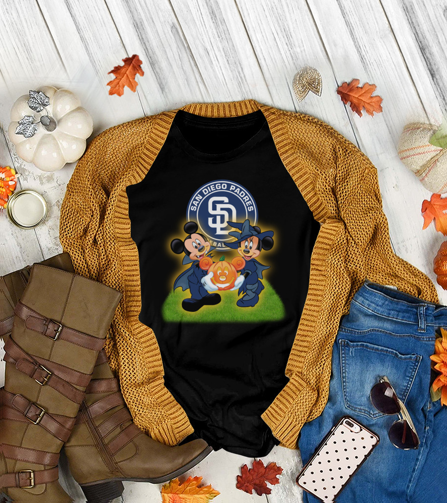 San Diego Padres Halloween Baseball Mickey Minnie Pumpkin T-Shirt