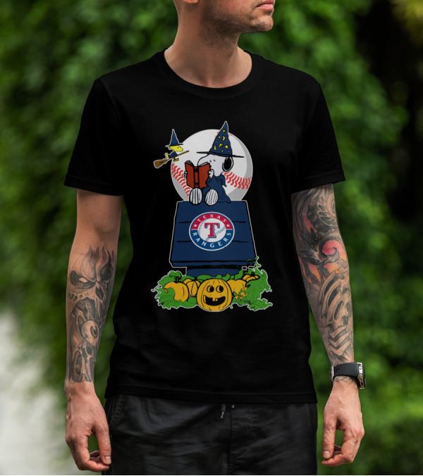 Texas Rangers Snoopy Halloween Pumpkins Magic Scene T-Shirt