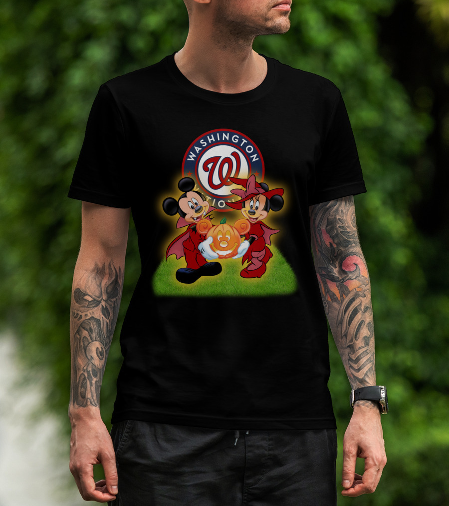 Washington Nationals Halloween Mickey And Minnie With Pumpkin T-Shirt