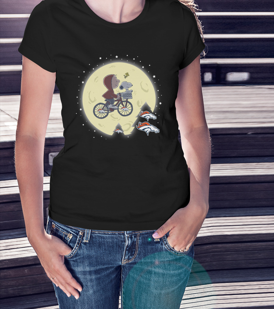 Denver Broncos Snoopy Et Moon Ride T-Shirt