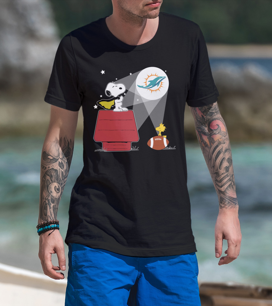 Snoopy And Woodstock Miami Dolphins Football Fan Spotlight T-Shirt