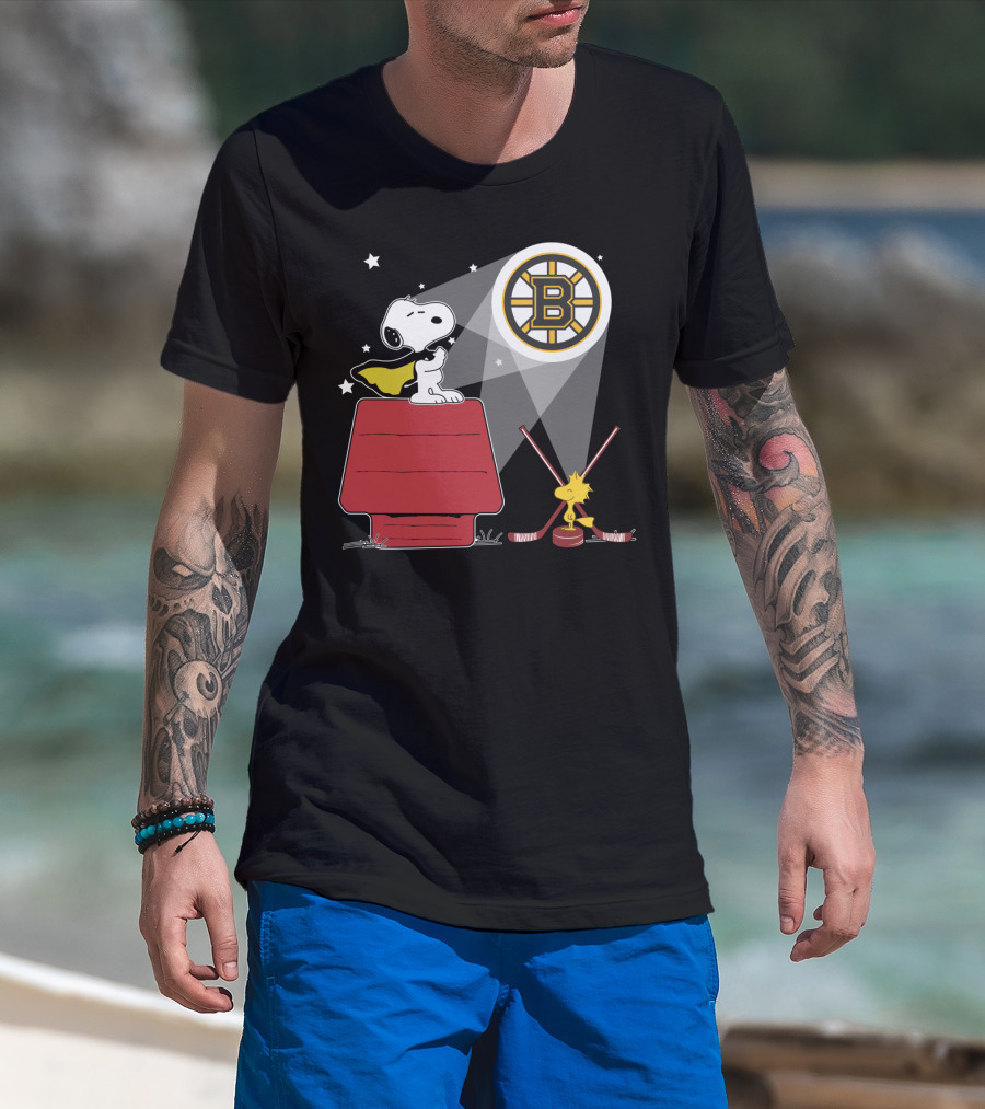 Boston Bruins Snoopy And Woodstock Lighthouse House T-Shirt