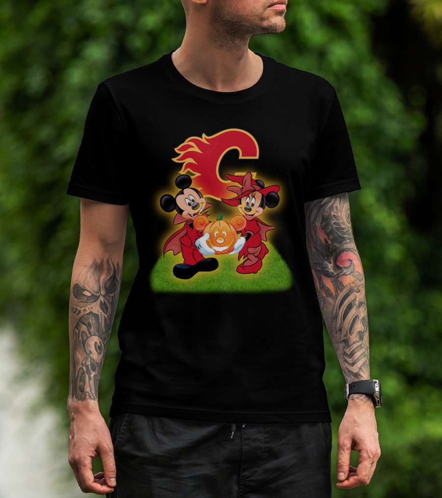 Calgary Flames Mickey And Minnie Halloween Pumpkin T-Shirt
